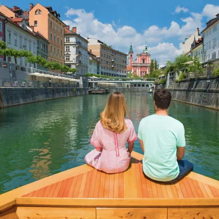 Guest house Newly Renovated Studio Near The Park And City Ljubljana