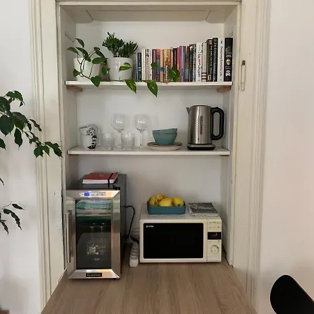 Affittacamere Newly Renovated Studio Near The Park And City Lubiana